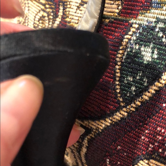 Kelli & Katie Navy Blue Fabric Upper Heels Size 7 - Picture 7 of 16